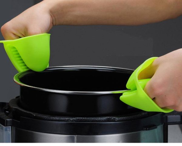 1 pair Kitchen Silicone Heat Resistant Gloves Clips Insulation Non Stick Anti-slip Pot Bowel Holder Clip Cooking Baking Oven Mitts - Image 4