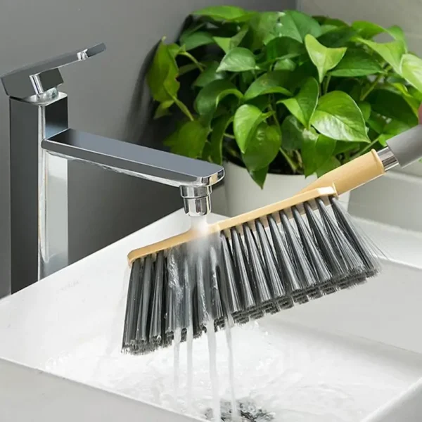 bed clean brush
