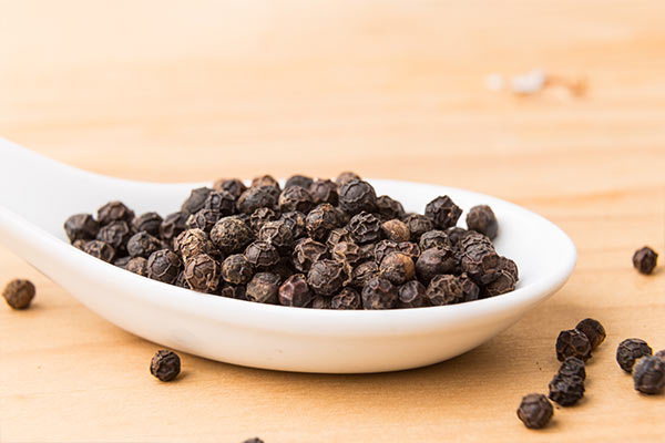 Kalo gol morich Black Pepper(কালো গোলমরিচ) - Image 1