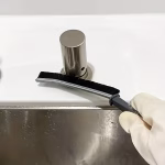 Crevice Cleaning Brush